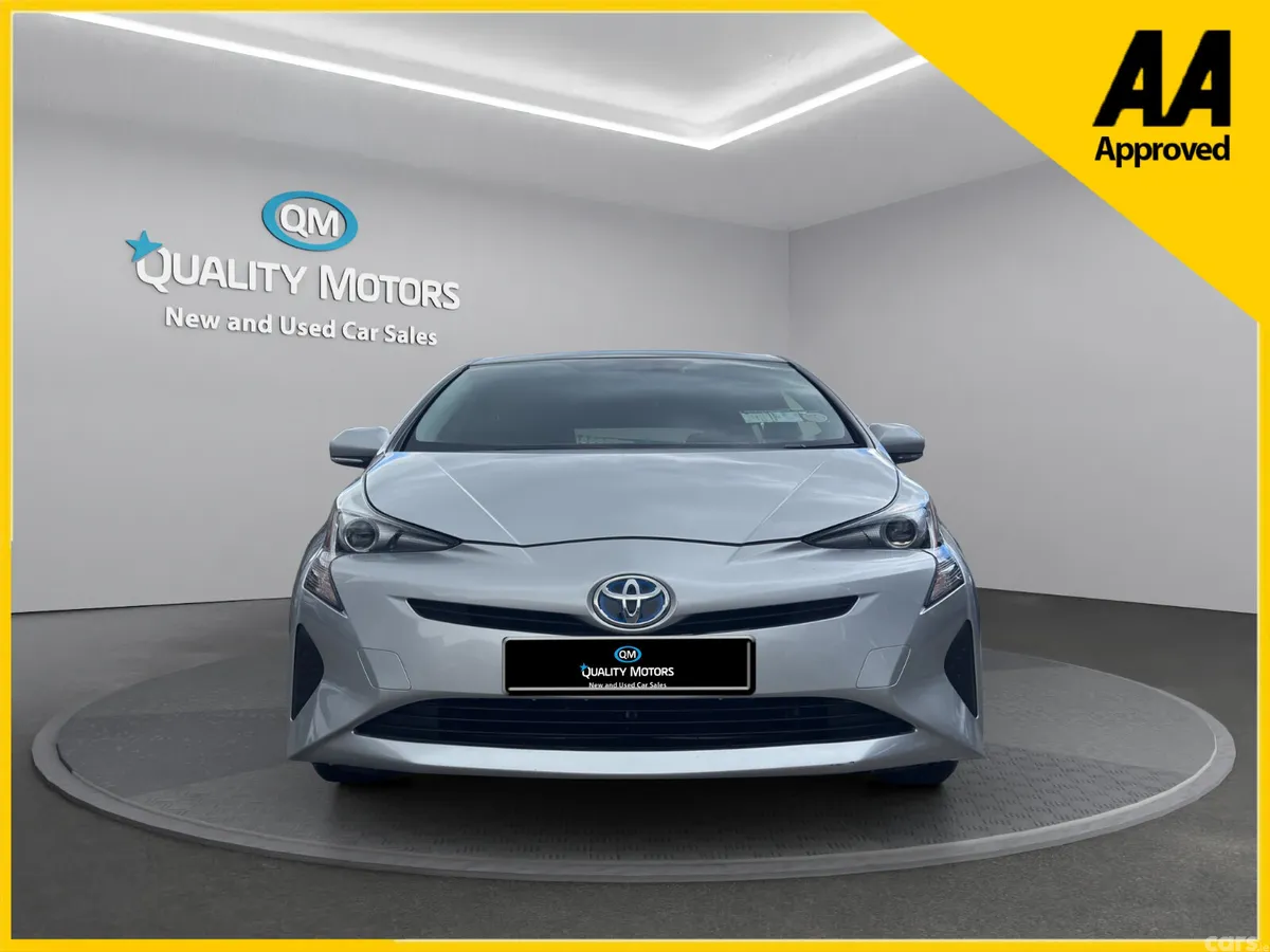 Toyota Prius Hatchback, Petrol Hybrid, 2017, Silver