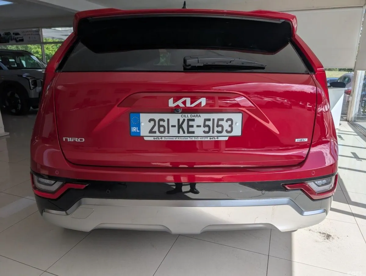 Kia Niro SUV, Petrol Hybrid, 2026, Red