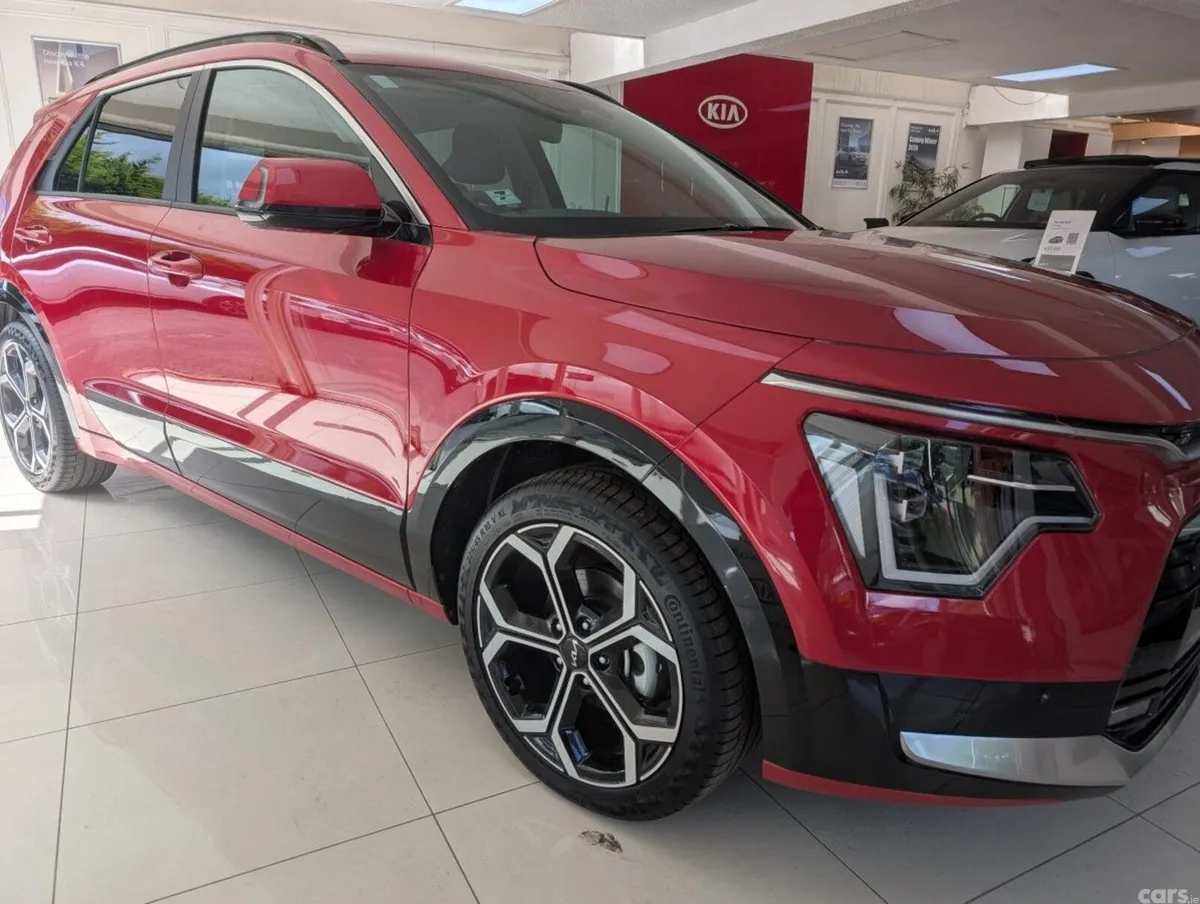 Kia Niro SUV, Petrol Hybrid, 2026, Red