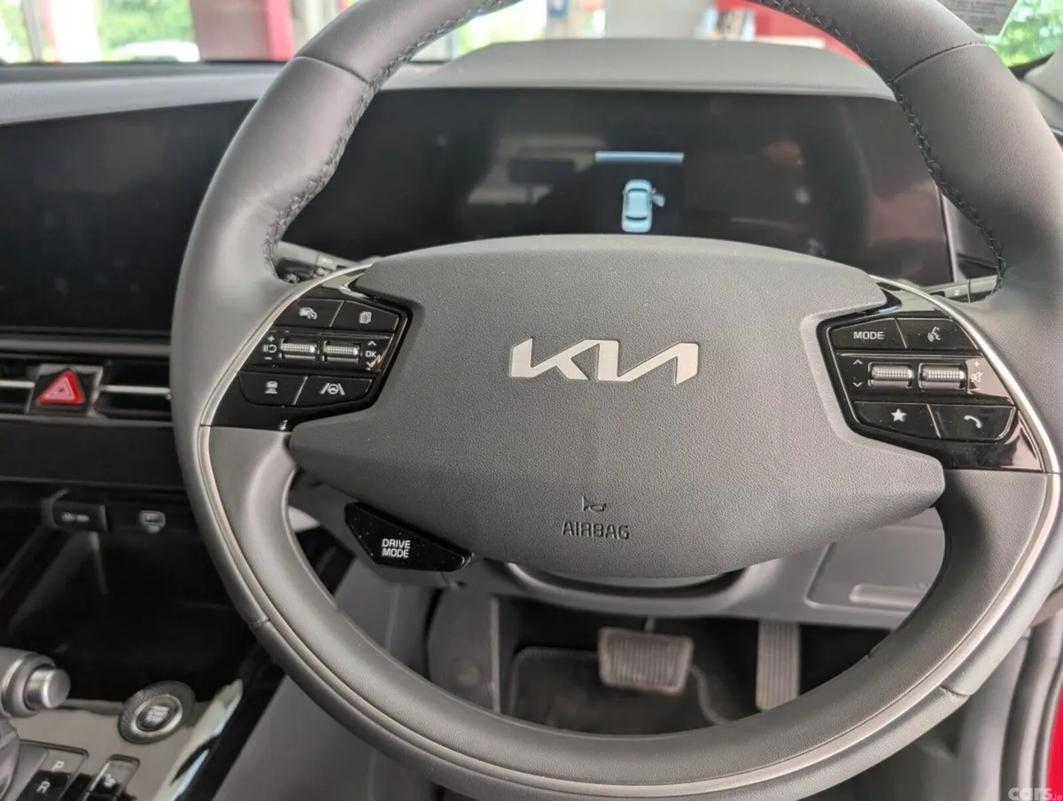 Kia Niro SUV, Petrol Hybrid, 2026, Red