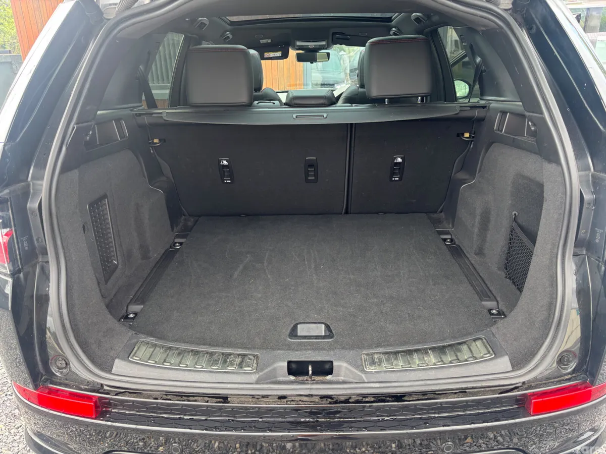 Land Rover Discovery Sport SUV, Petrol Plug-in Hybrid, 2023, Black