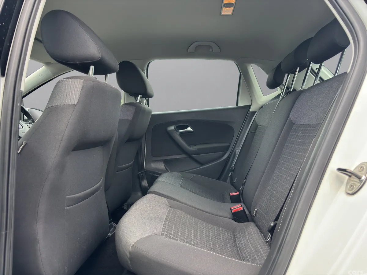 Volkswagen Polo Hatchback, Petrol, 2017, White