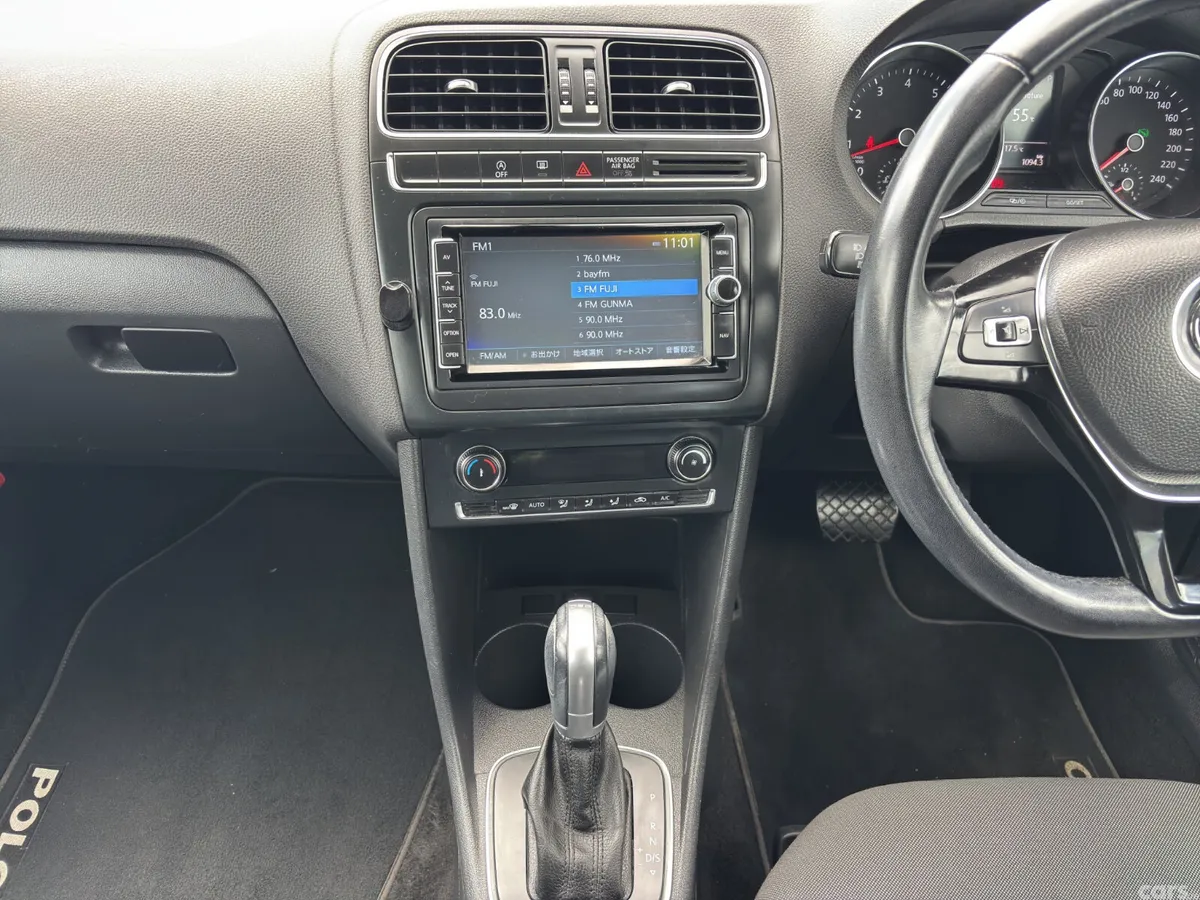 Volkswagen Polo Hatchback, Petrol, 2017, White