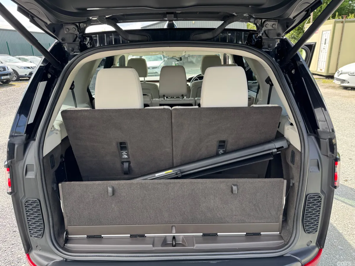 Land Rover Discovery SUV, Diesel, 2017, Black