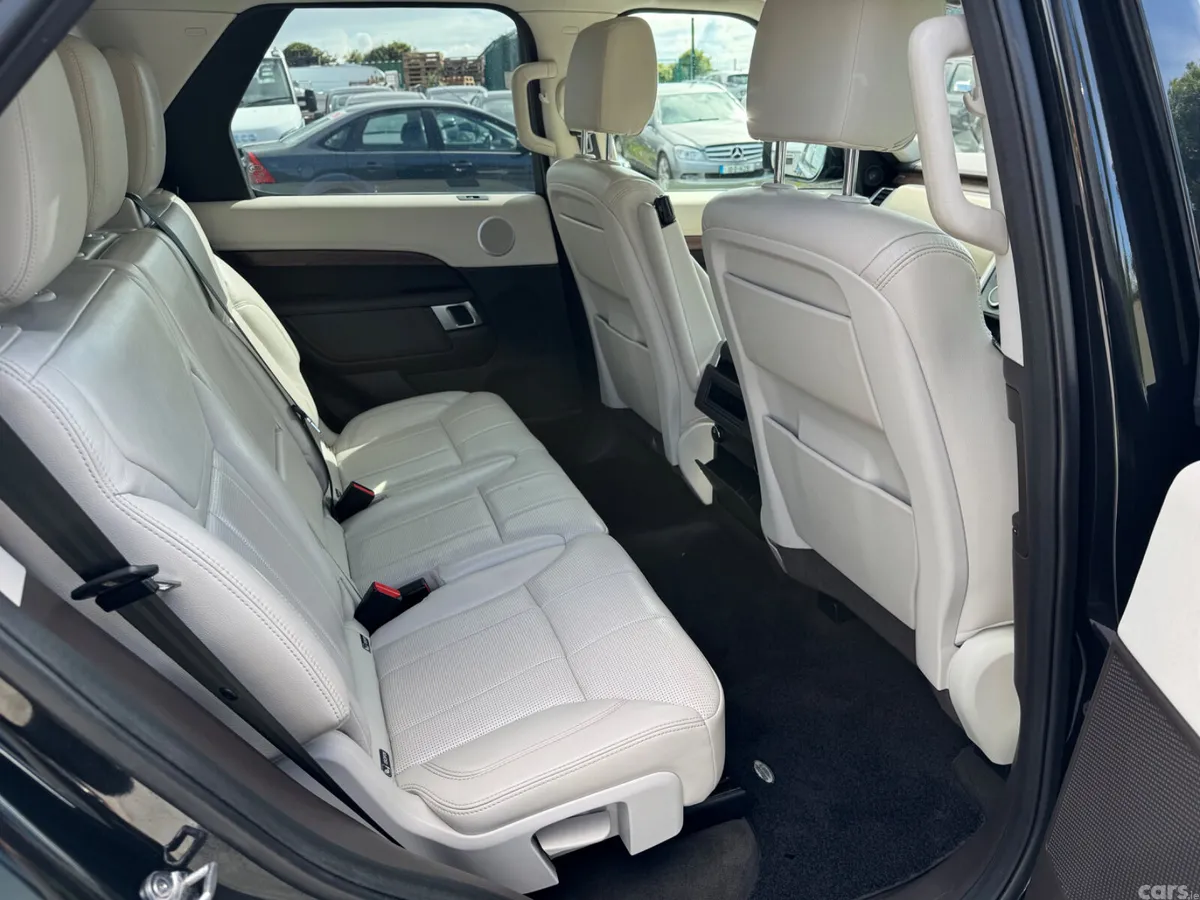 Land Rover Discovery SUV, Diesel, 2017, Black
