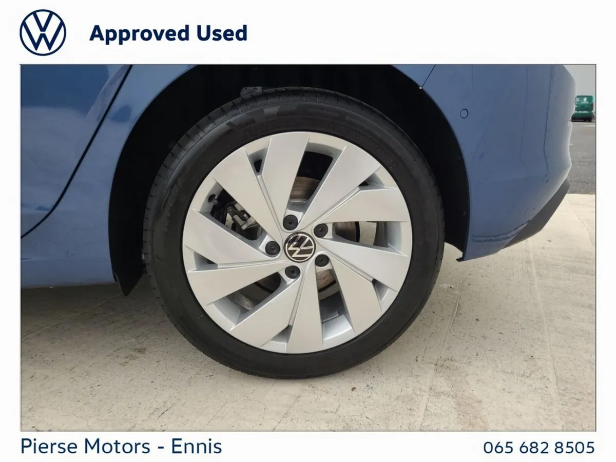 Volkswagen Golf Hatchback, Petrol, 2026, Blue