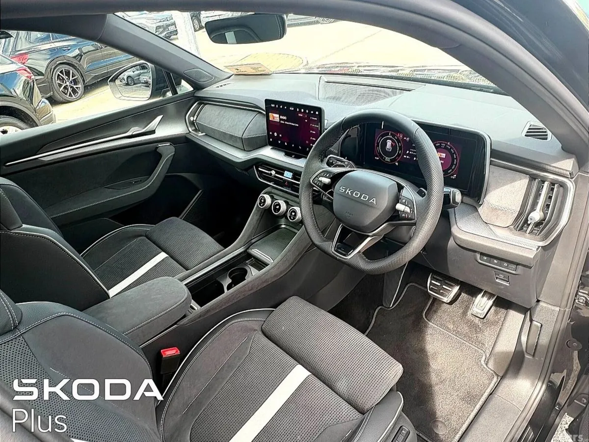 Skoda Kodiaq MPV, Petrol Hybrid, 2027, Black