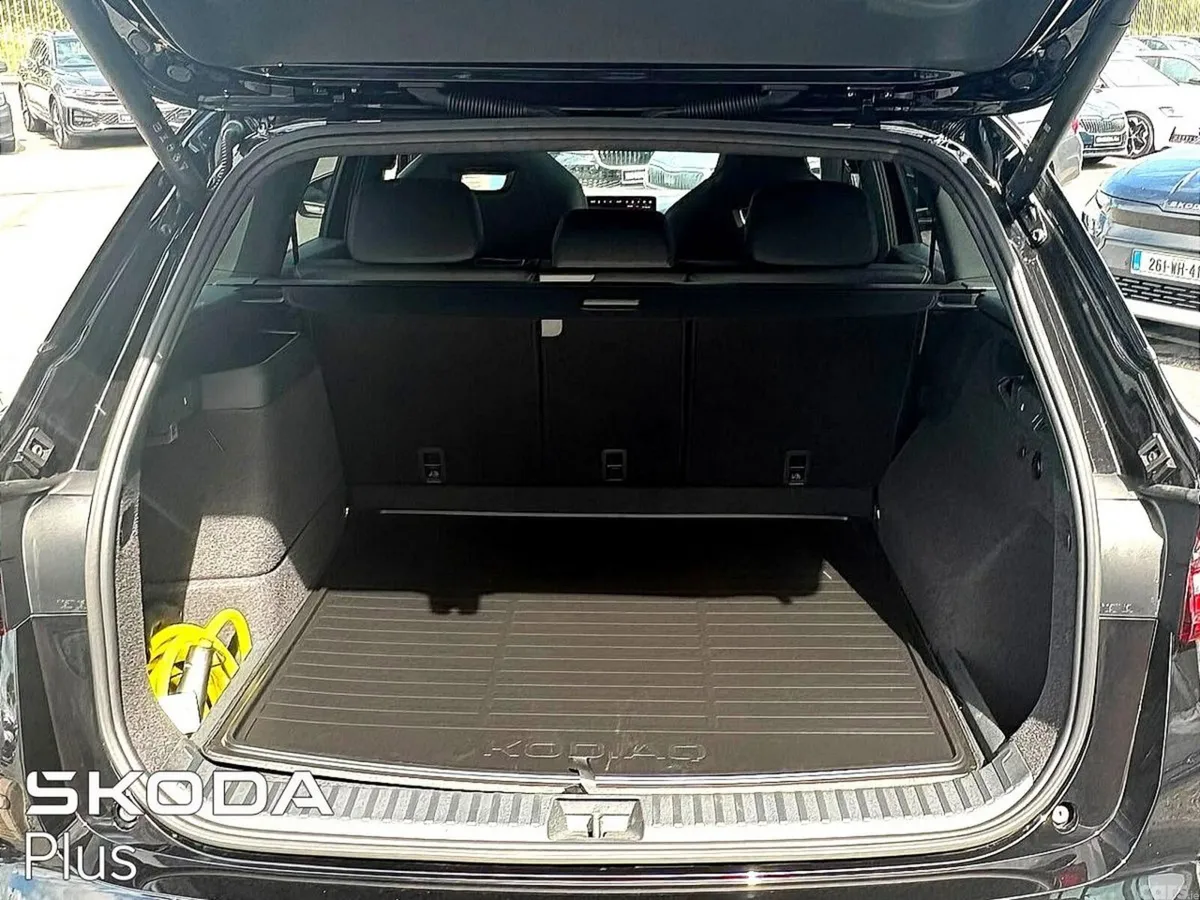 Skoda Kodiaq MPV, Petrol Hybrid, 2027, Black