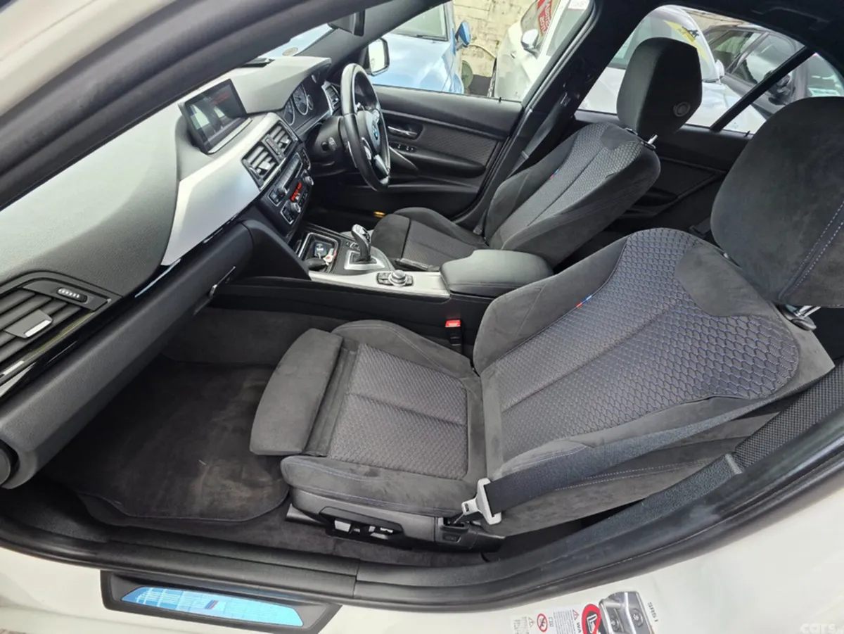 BMW 3-Series Saloon, Diesel, 2013, White