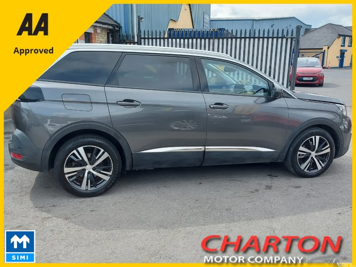 Peugeot 5008 MPV, Petrol, 2019, Grey