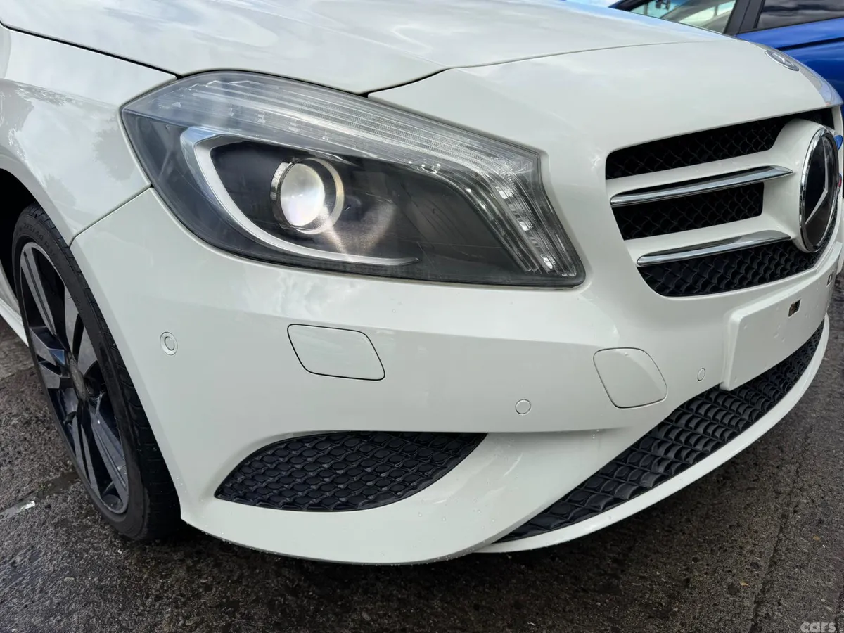Mercedes-Benz A-Class Hatchback, Petrol, 2014, White