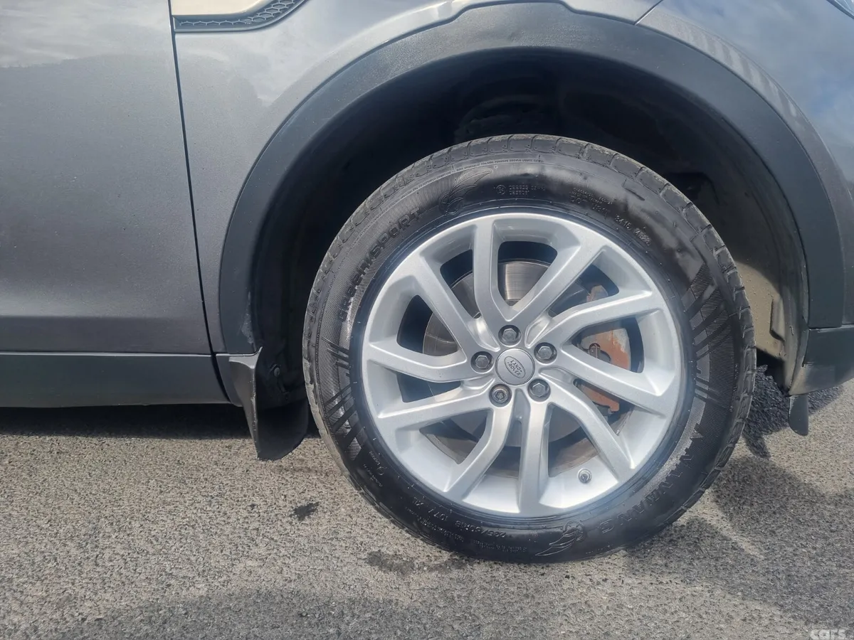 Land Rover Discovery SUV, Diesel, 2018, Grey