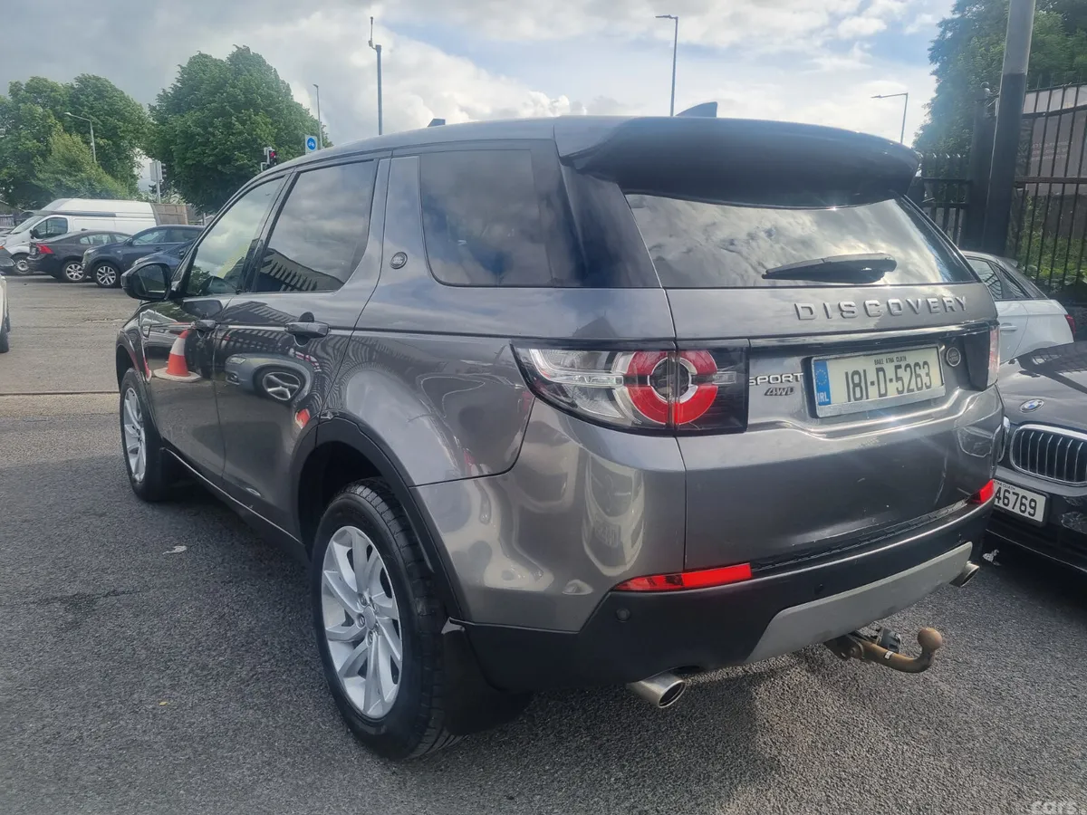 Land Rover Discovery SUV, Diesel, 2018, Grey