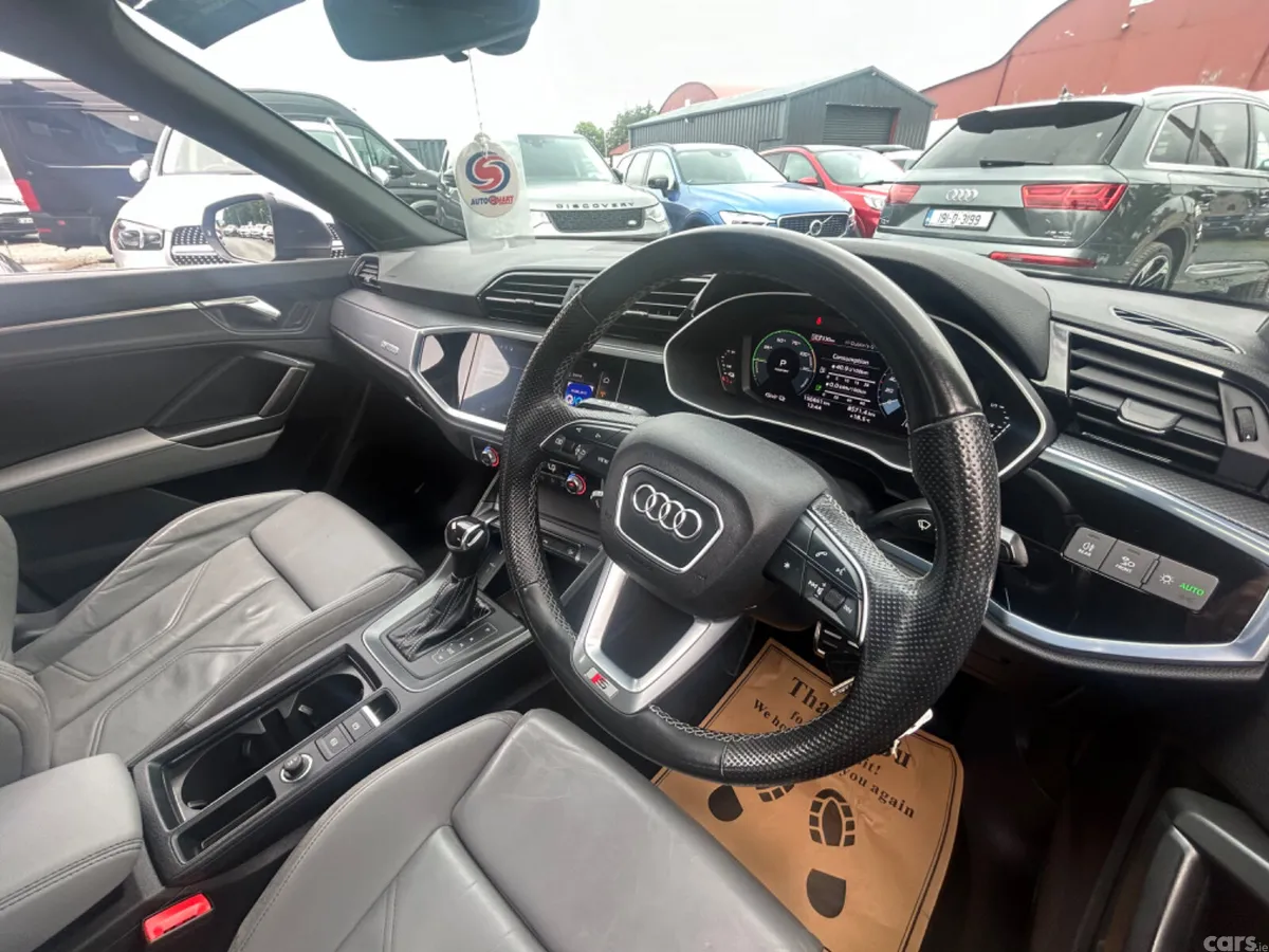 Audi Q3 SUV, Petrol Plug-in Hybrid, 2022, Grey