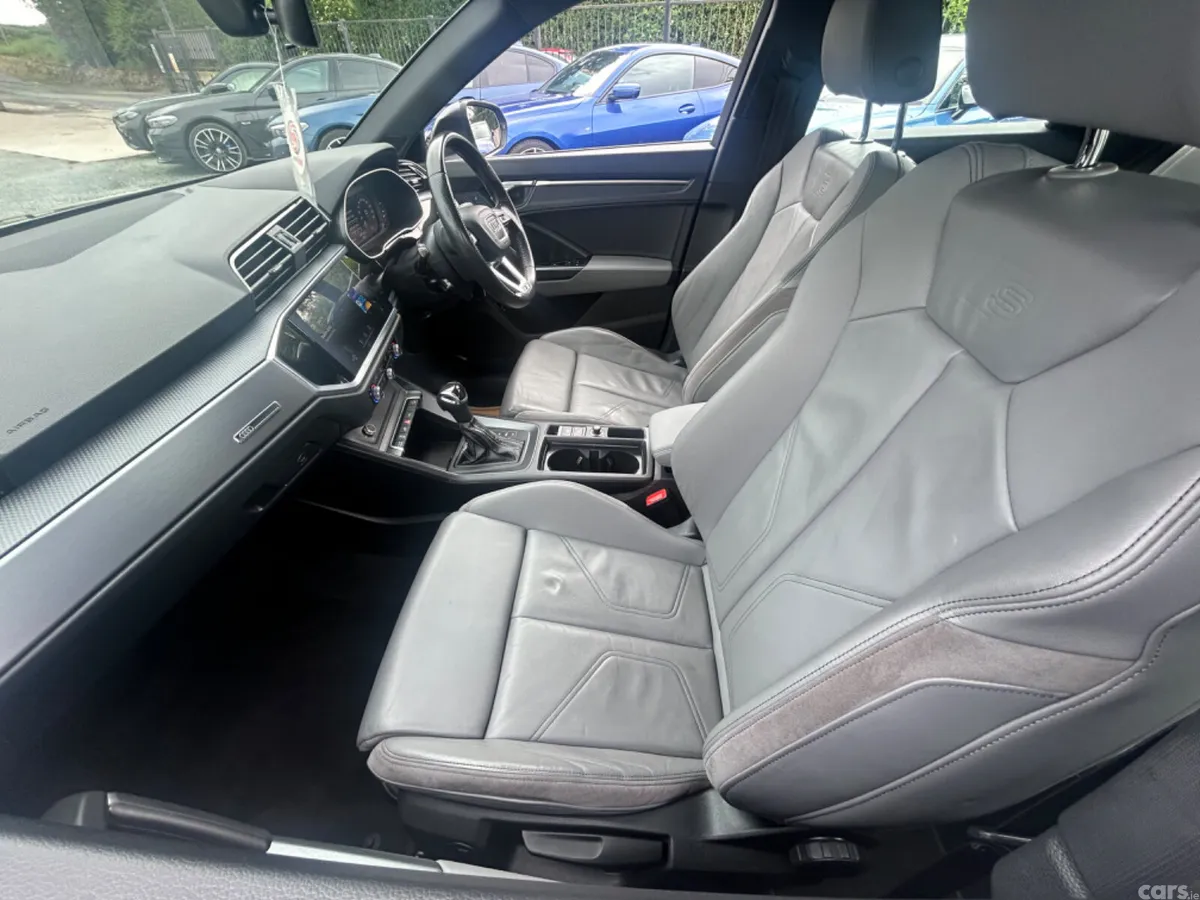 Audi Q3 SUV, Petrol Plug-in Hybrid, 2022, Grey