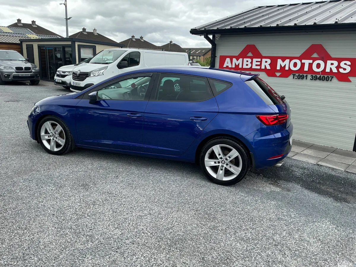 SEAT Leon Hatchback, Diesel, 2019, Blue