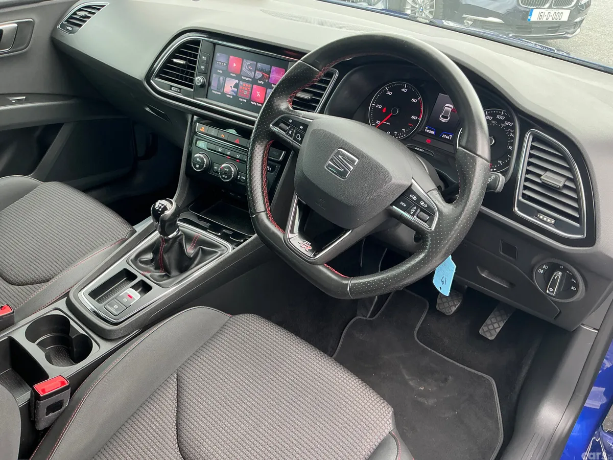 SEAT Leon Hatchback, Diesel, 2019, Blue