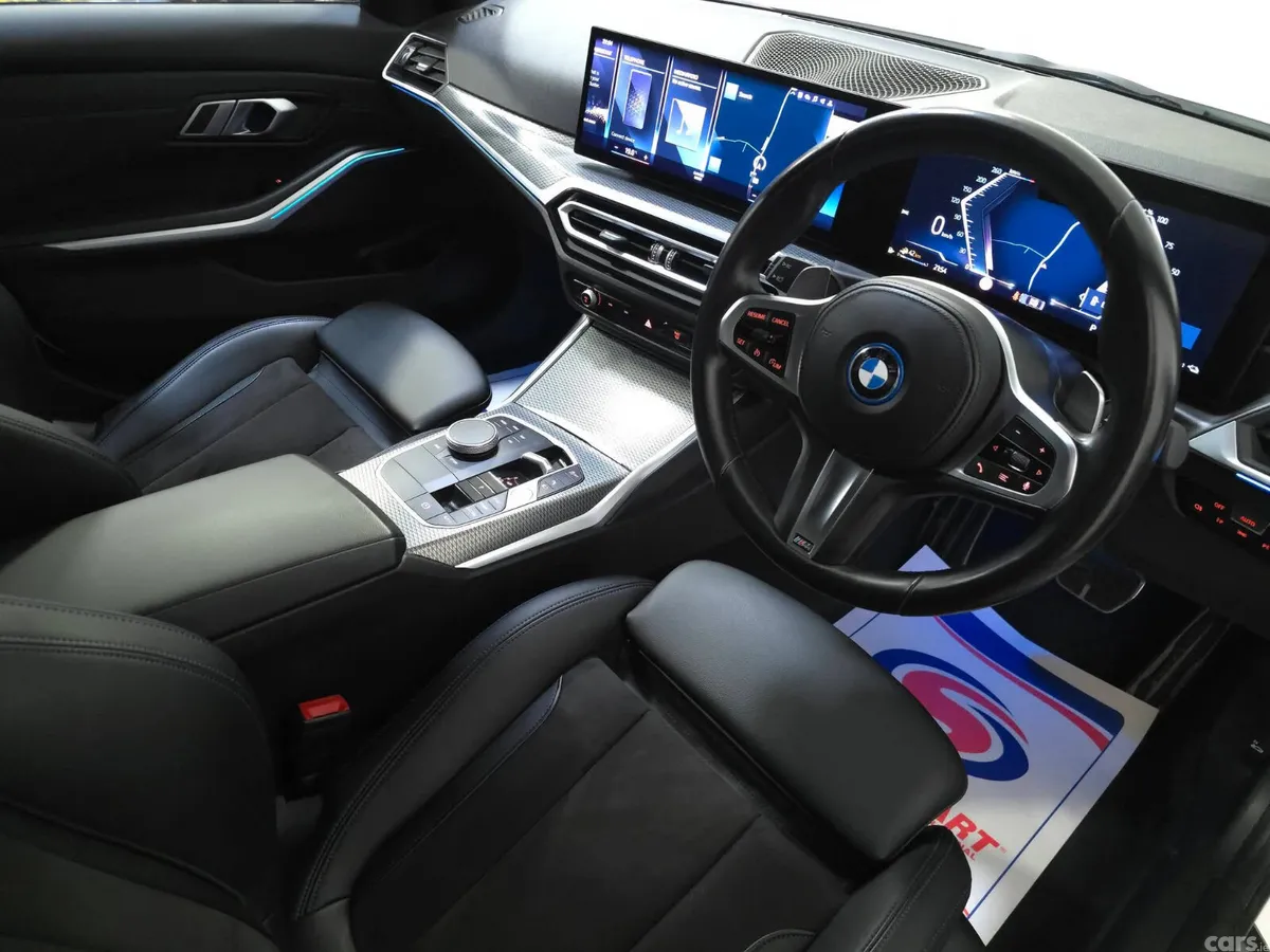 BMW 3-Series Saloon, Petrol Hybrid, 2023, White