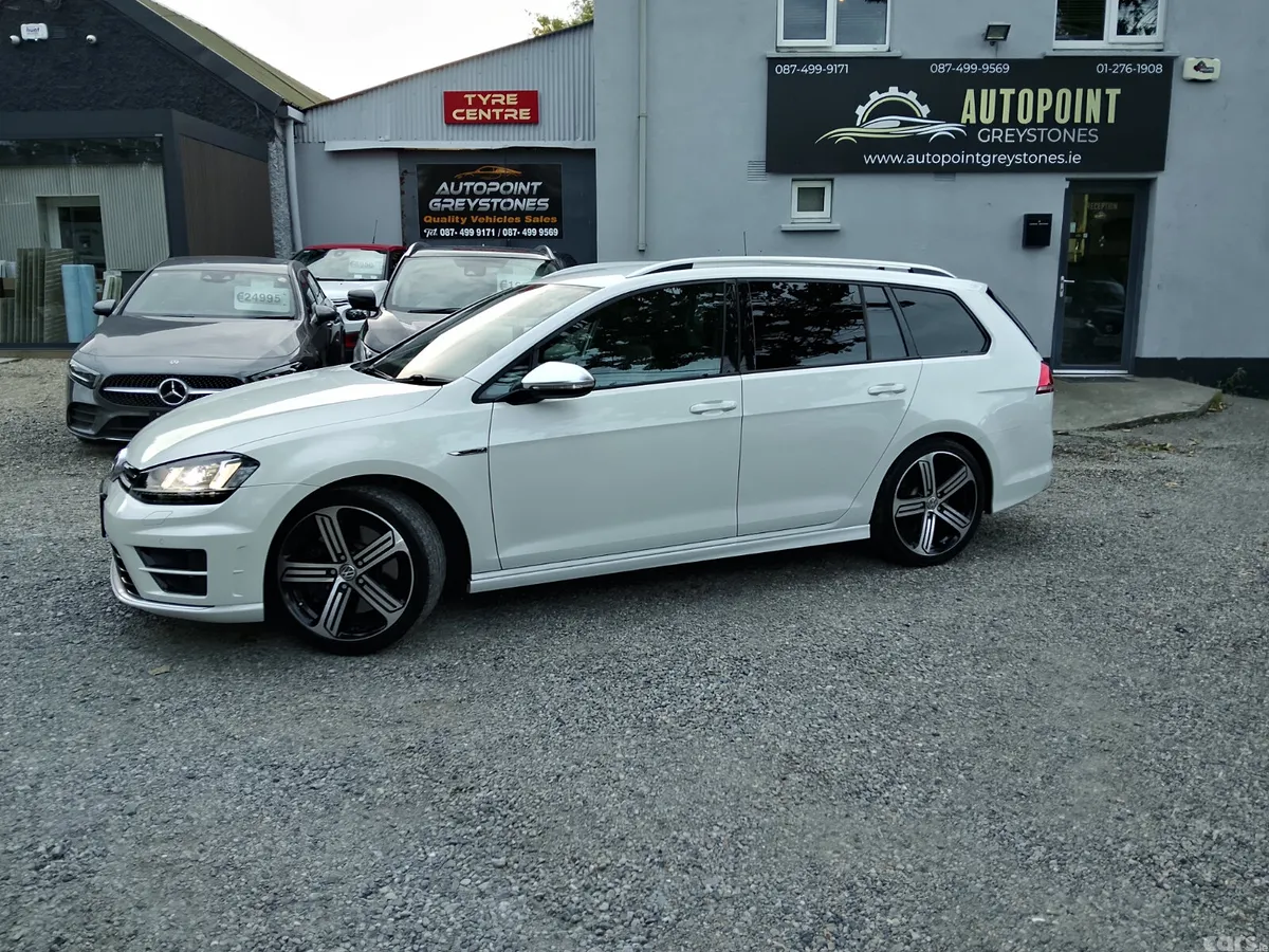 Volkswagen Golf Estate, Petrol, 2017, White