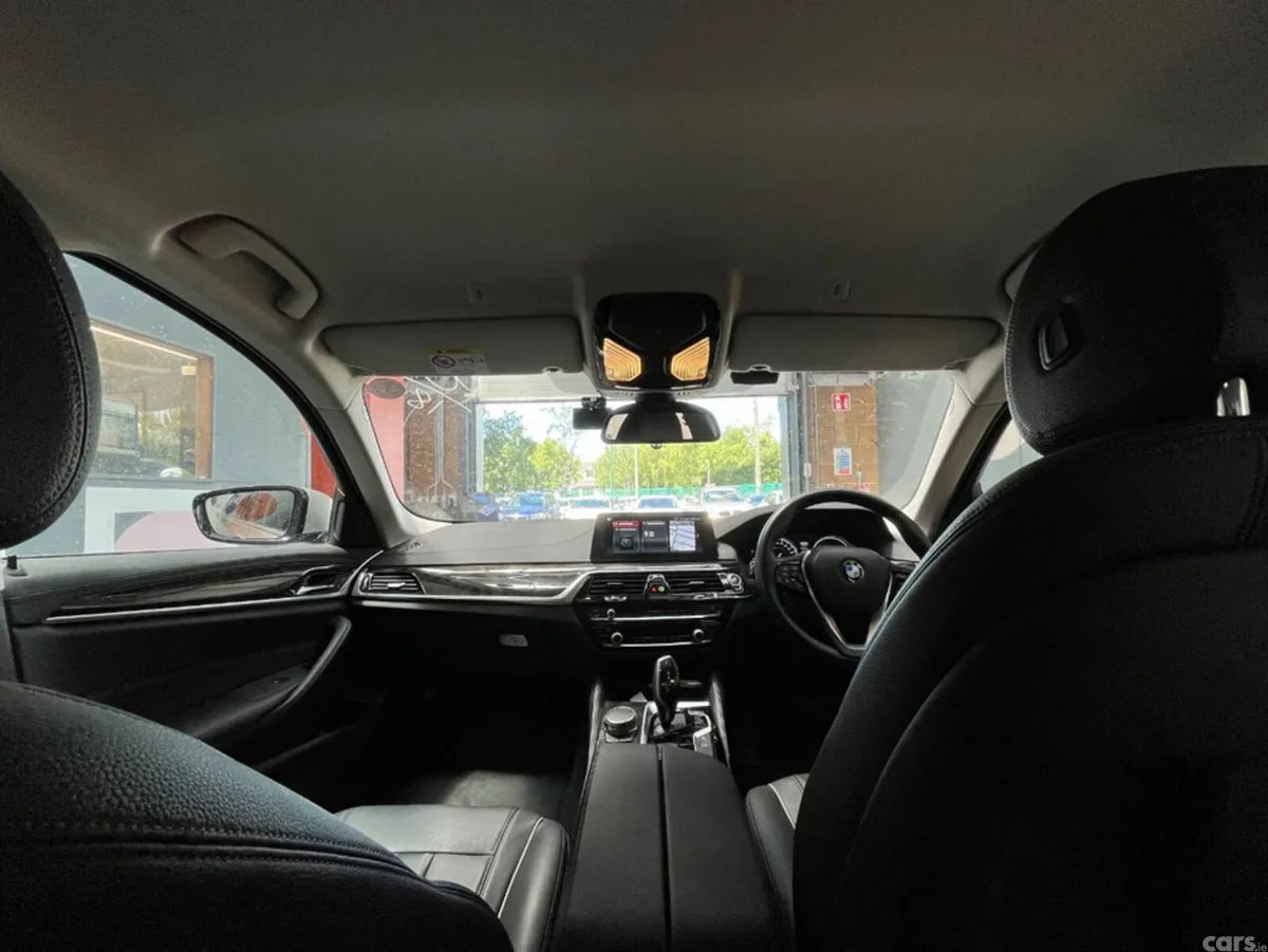 BMW 5-Series Saloon, Diesel, 2018, Gold