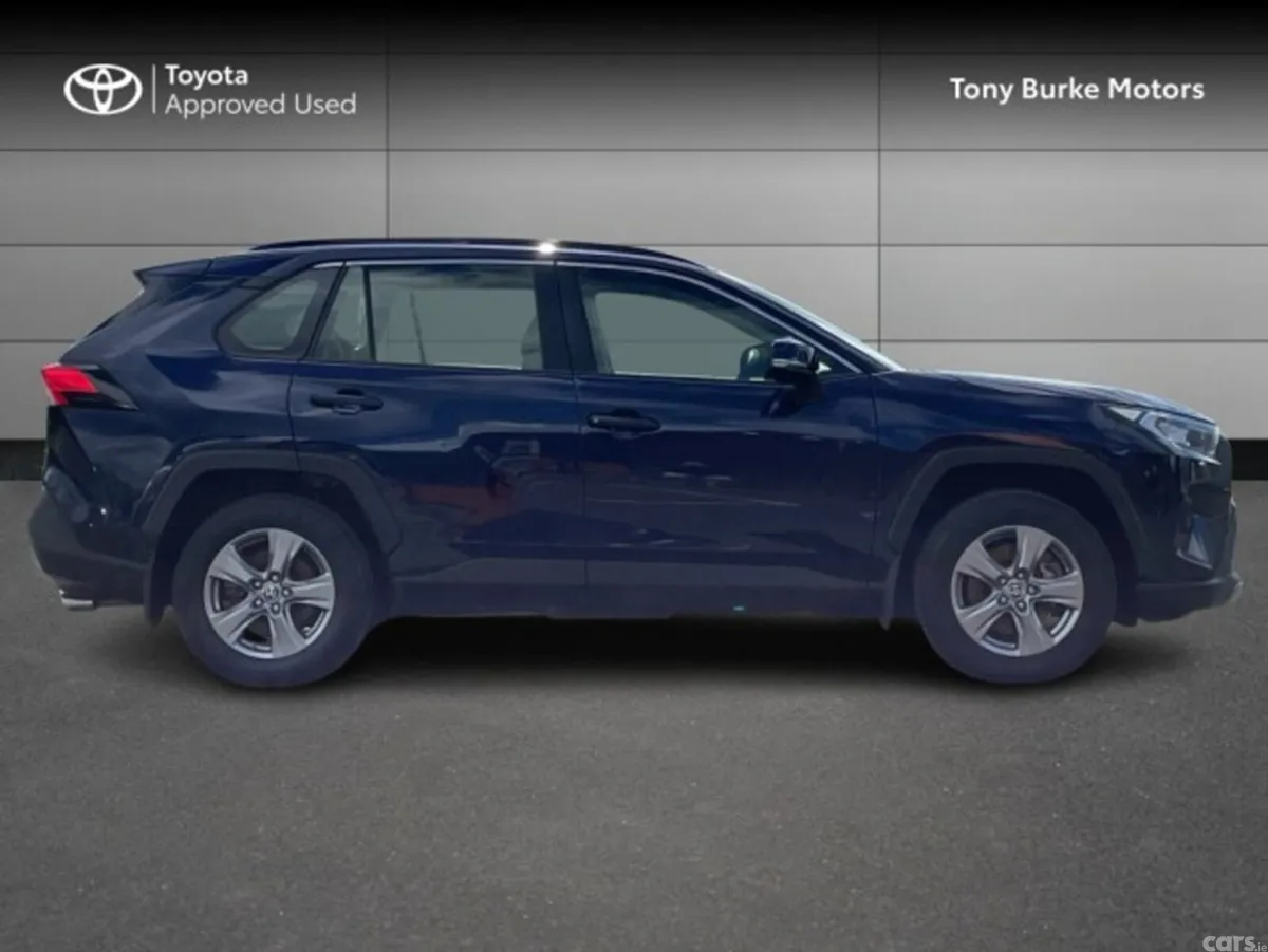 Toyota RAV4 SUV, Petrol Hybrid, 2023, Blue