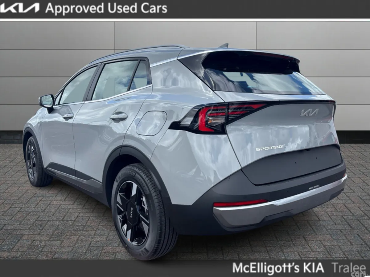 Kia Sportage SUV, Diesel Hybrid, 2026, Grey