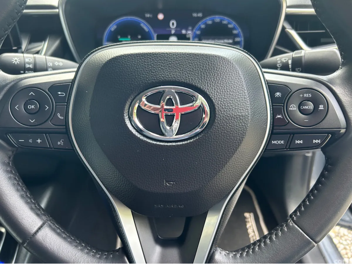 Toyota Corolla Saloon, Petrol Hybrid, 2024, Grey