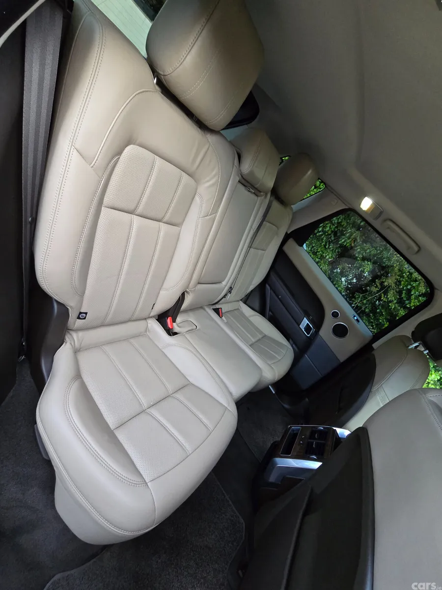 Land Rover Range Rover Sport SUV, Diesel, 2018, Blue