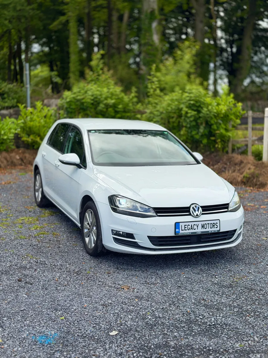 Volkswagen Golf Hatchback, Petrol, 2017, White