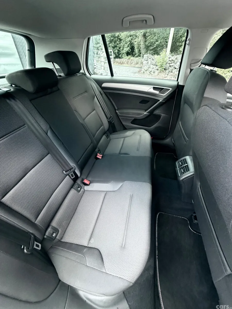 Volkswagen Golf Hatchback, Petrol, 2017, White