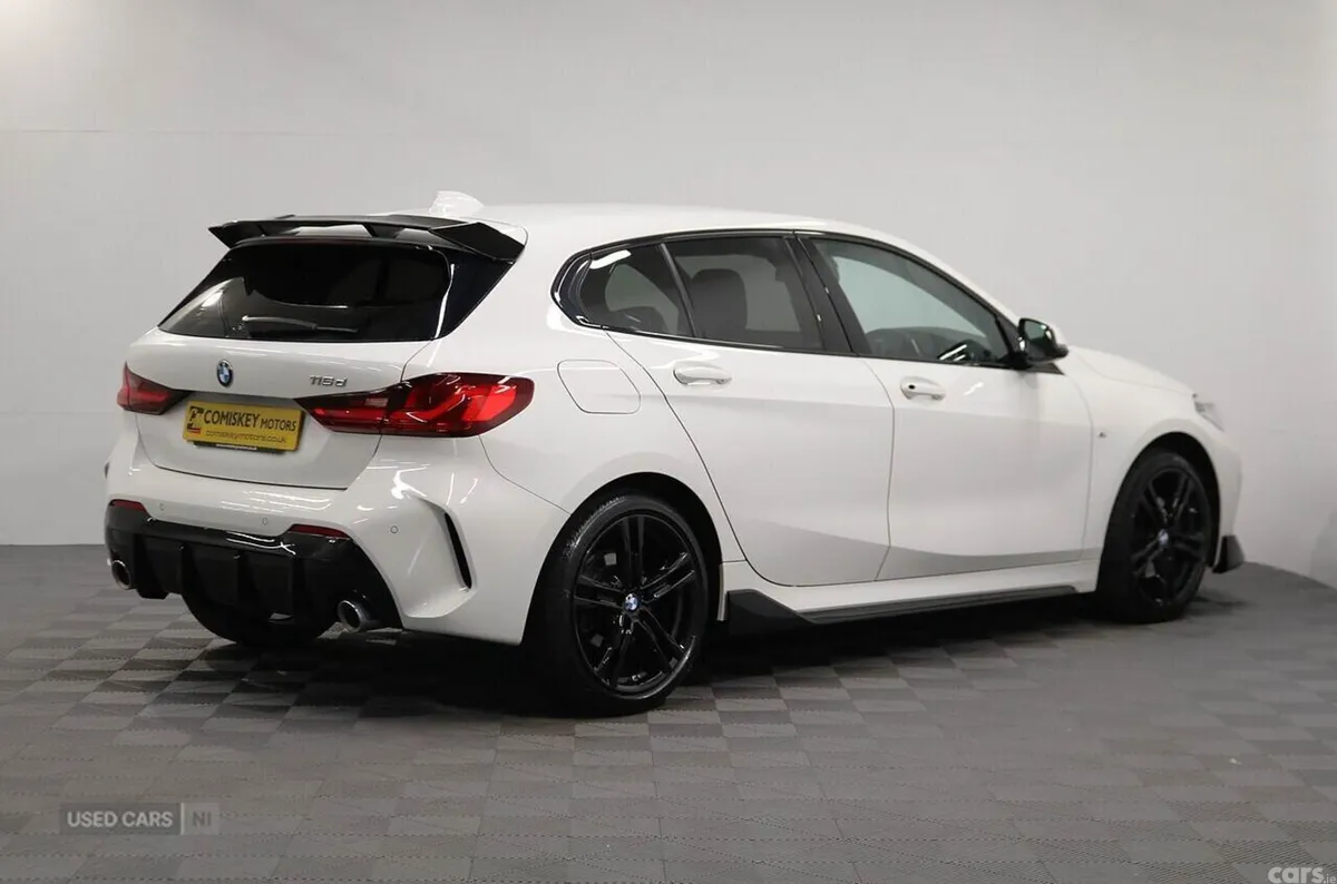 BMW 1-Series Hatchback, Diesel, 2023, White