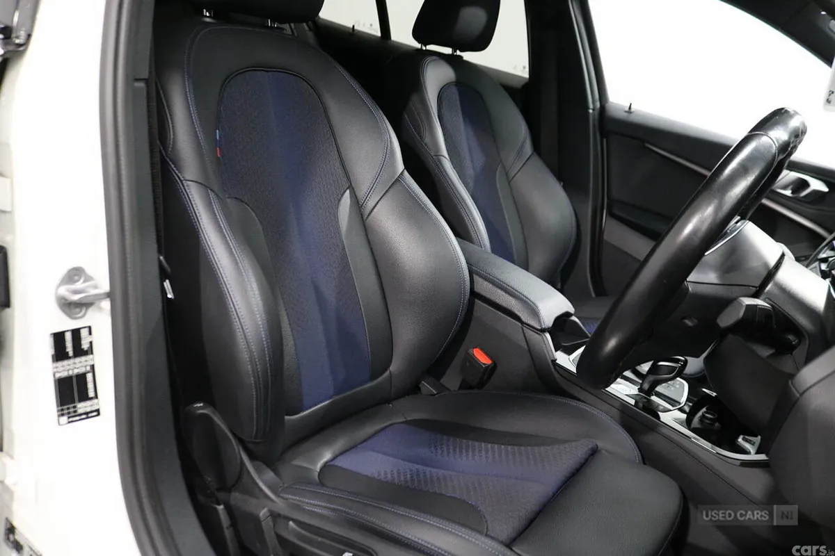 BMW 1-Series Hatchback, Diesel, 2023, White