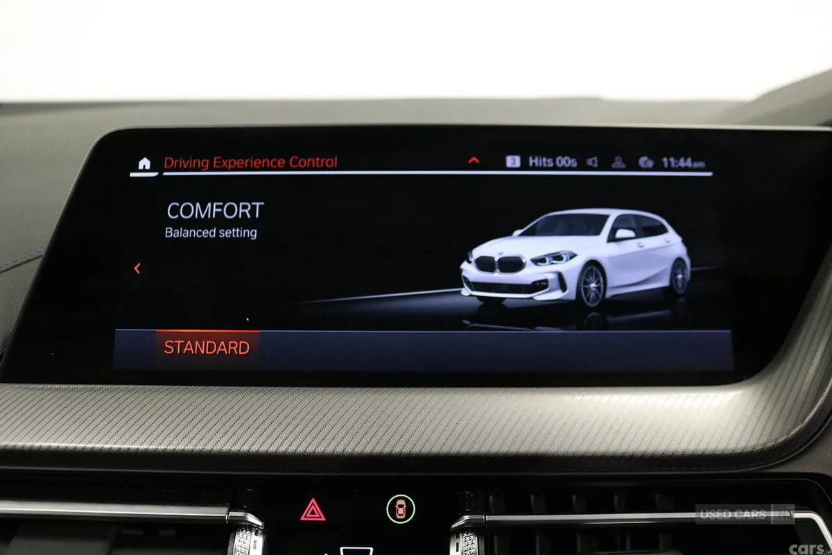 BMW 1-Series Hatchback, Diesel, 2023, White