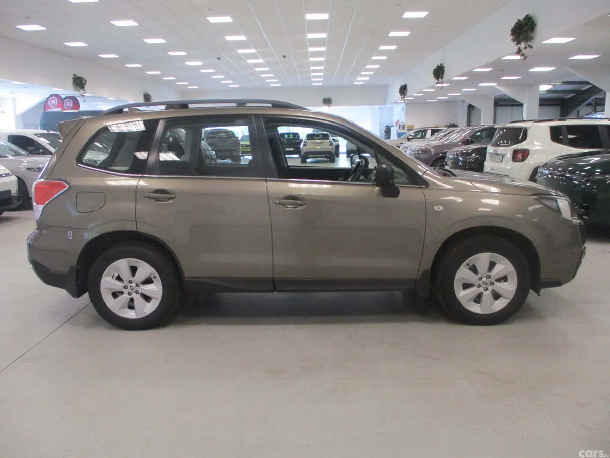 Subaru Forester SUV, Diesel, 2018, Gold