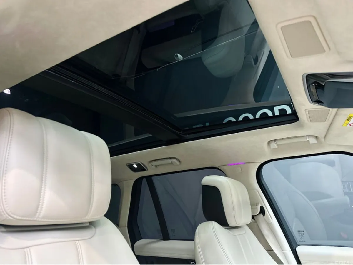 Land Rover Range Rover SUV, Petrol Hybrid, 2020, Black