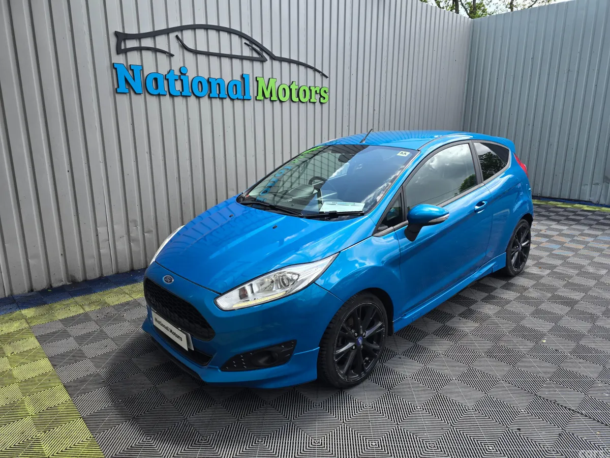 Ford Fiesta Hatchback, Petrol, 2016, Blue