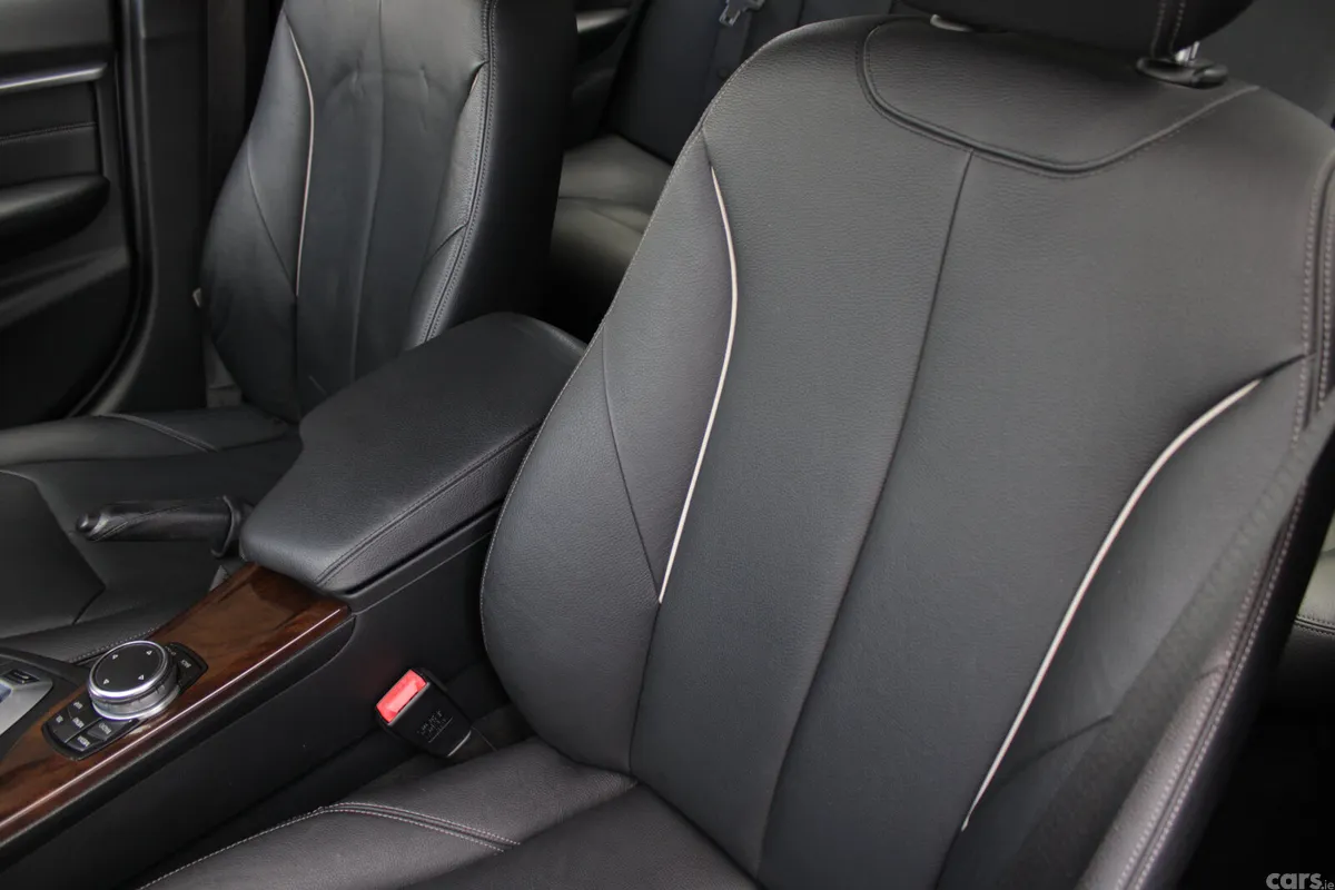 BMW 3-Series Saloon, Petrol Plug-in Hybrid, 2017, Grey