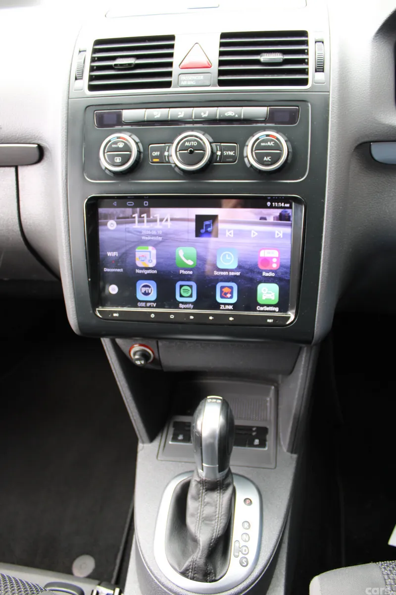 Volkswagen Touran MPV, Petrol, 2014, Black
