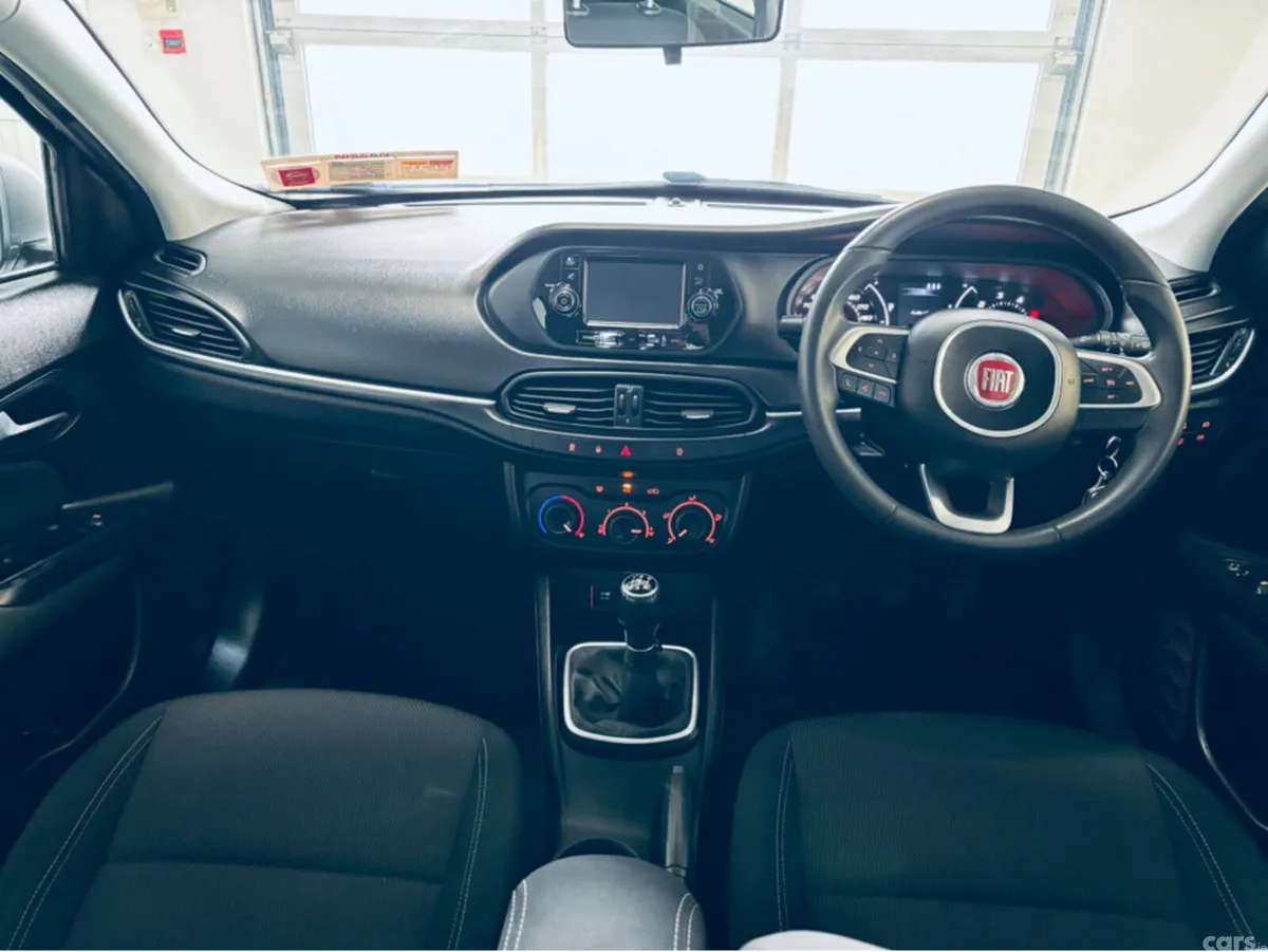 Fiat Tipo MPV, Diesel, 2017, Black