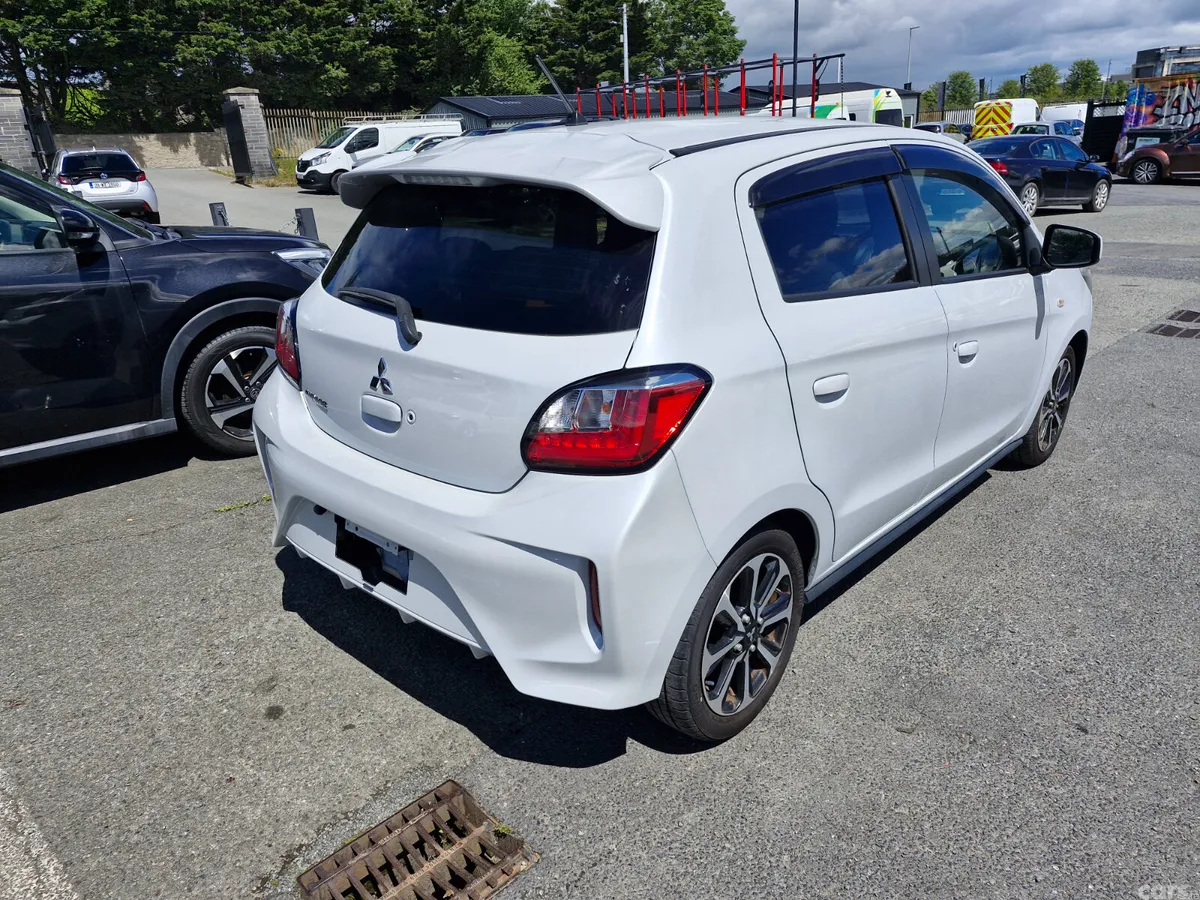 Mitsubishi Mirage Hatchback, Petrol, 2020, White