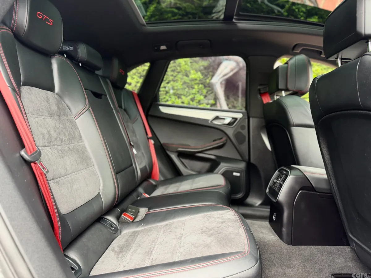 Porsche Macan SUV, Petrol, 2021, Grey