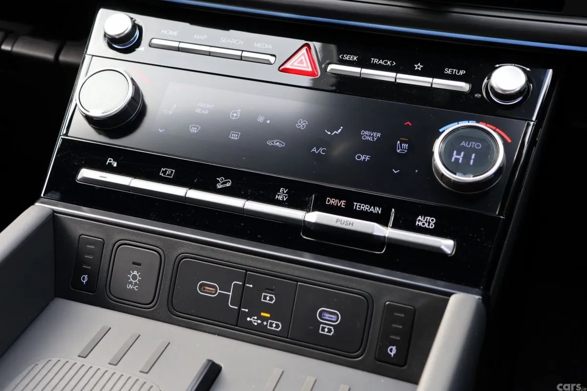 Hyundai Santa Fe SUV, Petrol Plug-in Hybrid, 2026, Black