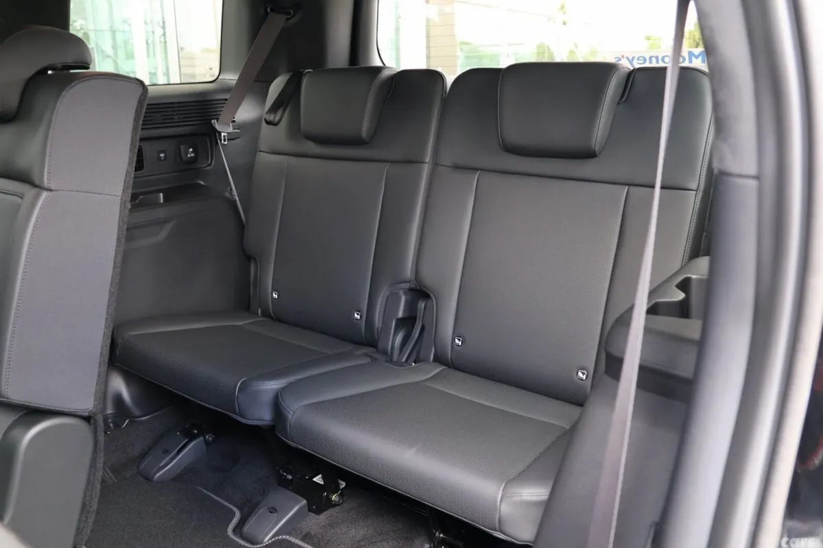 Hyundai Santa Fe SUV, Petrol Plug-in Hybrid, 2026, Black