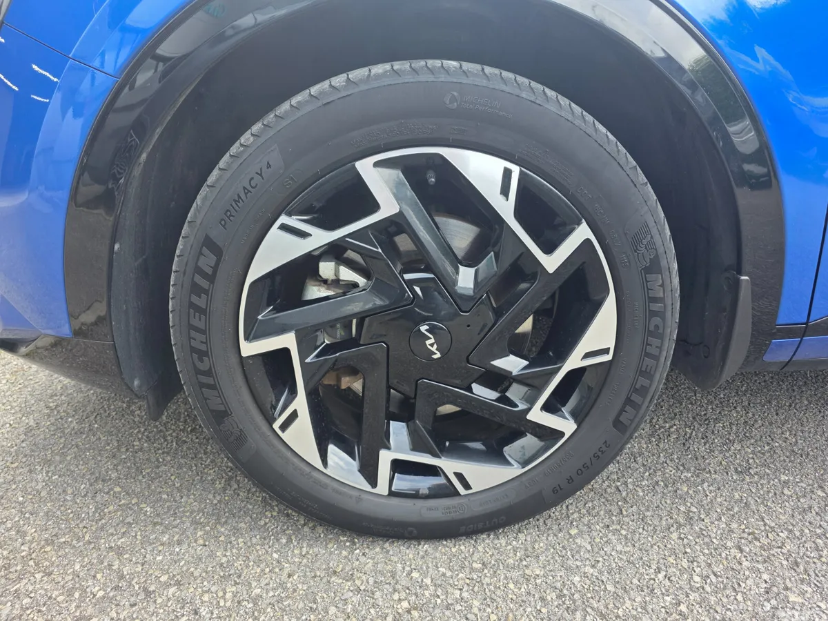 Kia Sportage SUV, Petrol Plug-in Hybrid, 2025, Blue