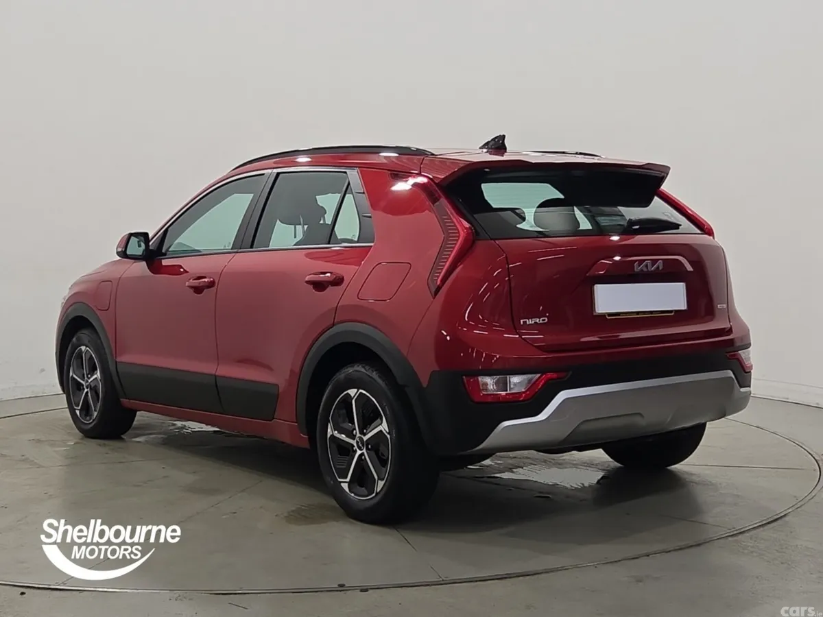 Kia Niro Estate, Petrol Hybrid, 2025, Red