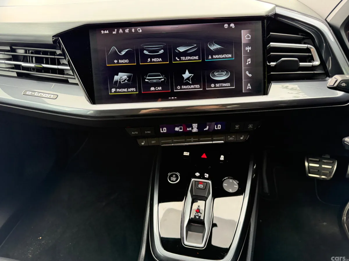 Audi Q4 e-tron Estate, Electric, 2024, Grey