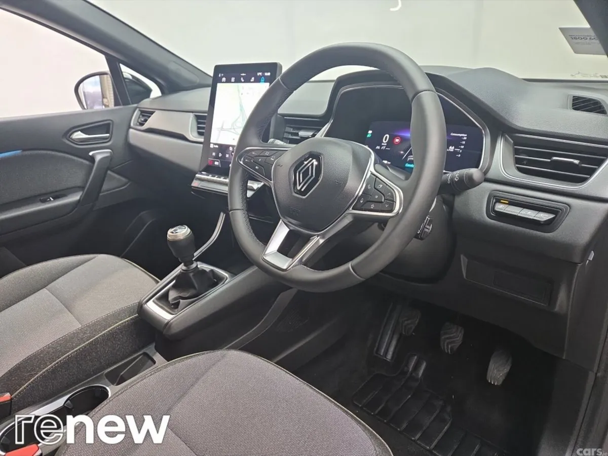 Renault Captur Hatchback, Petrol, 2025, Grey