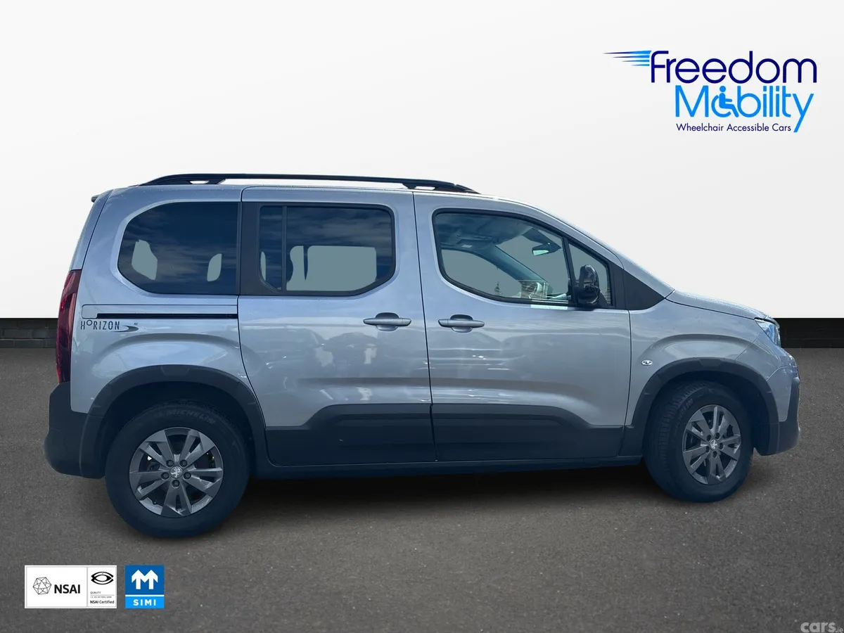 Peugeot Rifter MPV, Diesel, 2023, Grey