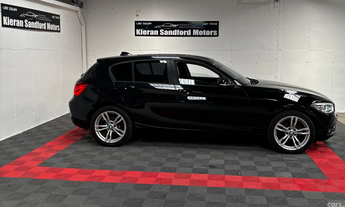 BMW 1-Series Hatchback, Diesel, 2018, Black