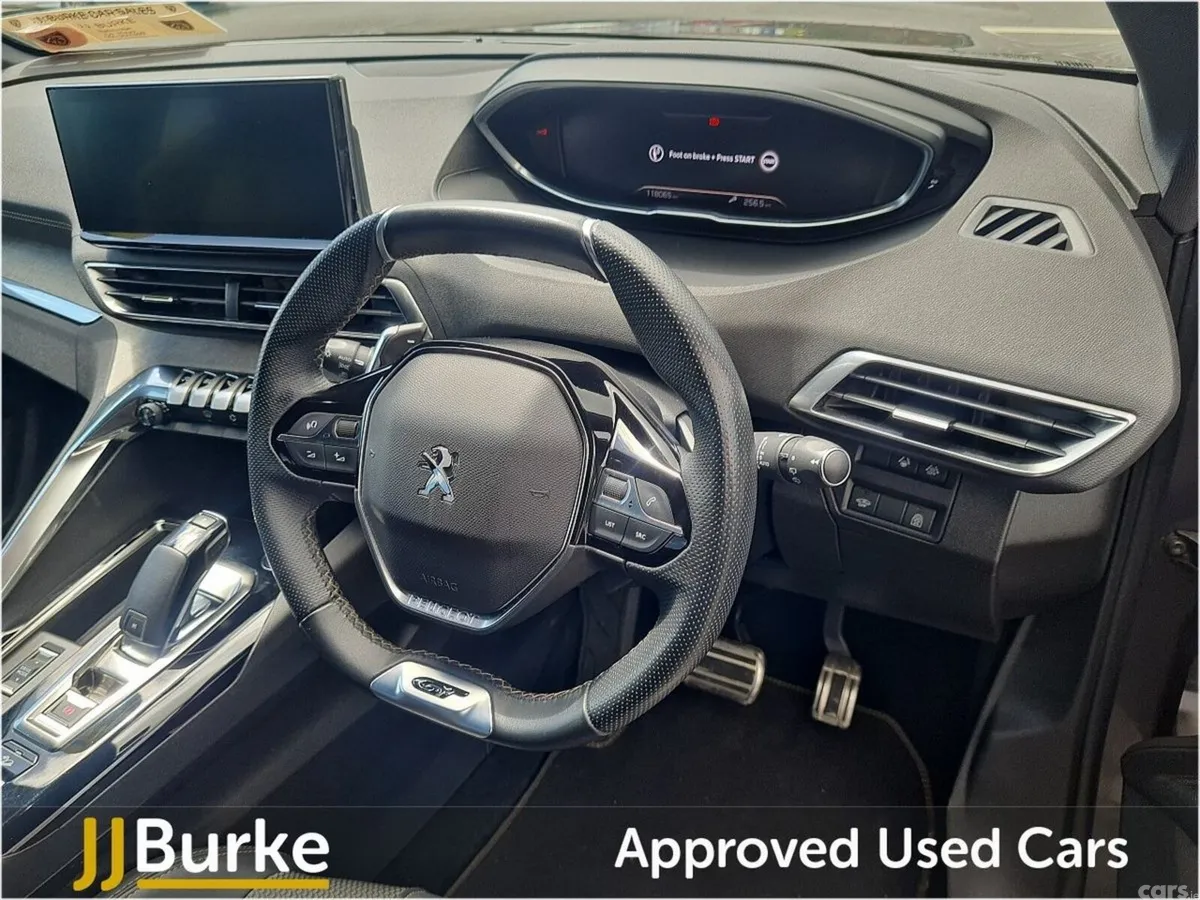 Peugeot 5008 SUV, Diesel, 2022, Grey